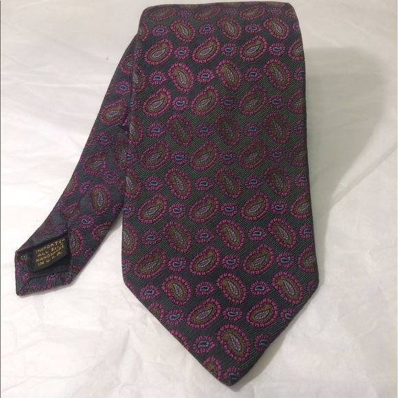 J L Roberts & Co. Silk Handmade Paisley Tie - Picture 1 of 4